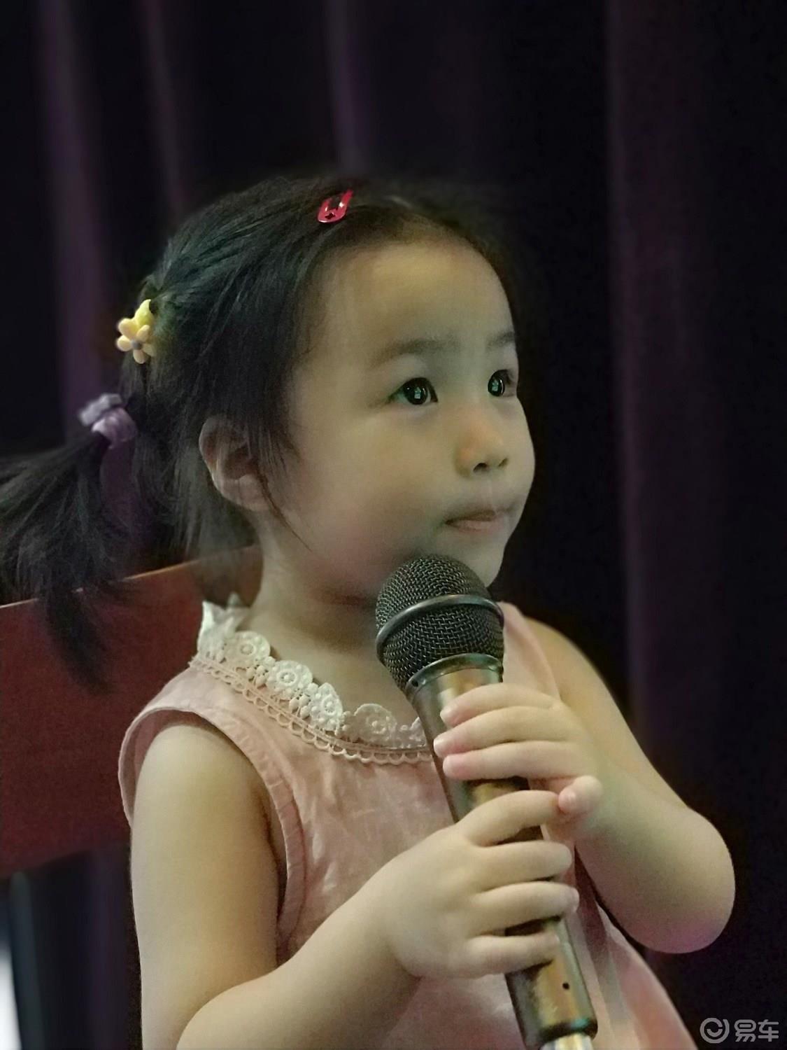 【萌娃当车模】愿时光能缓，愿晴安如常--小胖成长纪念册