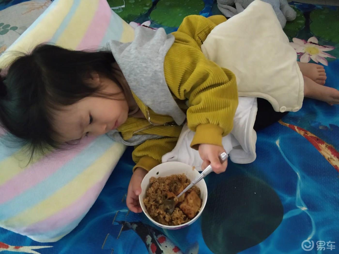 【萌娃当车模】愿时光能缓，愿晴安如常--小胖成长纪念册