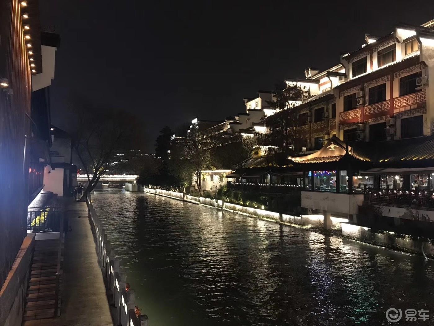 秦淮河畔，漫游南京