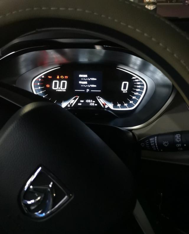 跑2000公里的宝骏360CVT，80码巡航油耗仅4.9L，车主谈了一堆感受