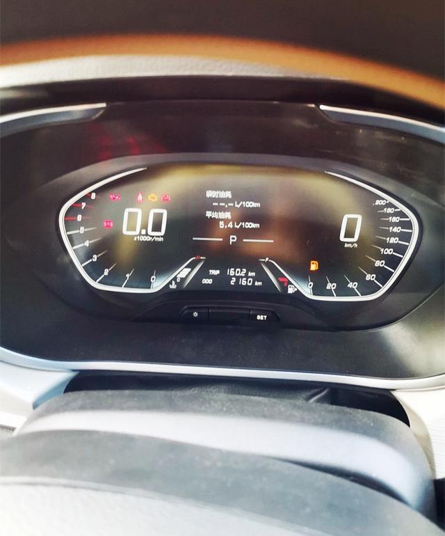 跑2000公里的宝骏360CVT，80码巡航油耗仅4.9L，车主谈了一堆感受