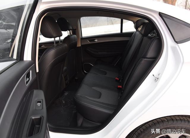 7万喜提艾瑞泽5，车主：价钱和配置最满意，1.5L+CVT家用不错