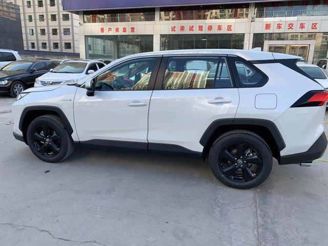订车三个月终于提到双擎