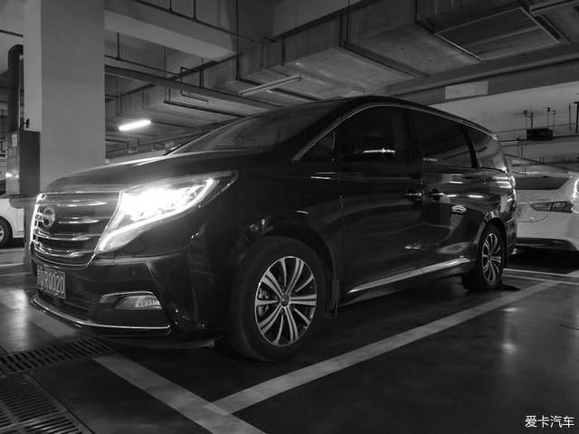 二胎奶爸提车GM8，开了18000公里，车主：比GL8性价比高