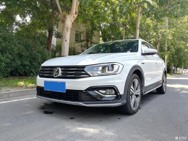 差点买了SUV，最终还是提了蔚领旅行车，10万圆了瓦罐梦