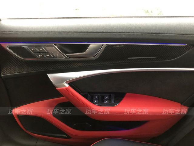 全新一代奥迪A6L C8改装黑武士 升级顶配功能