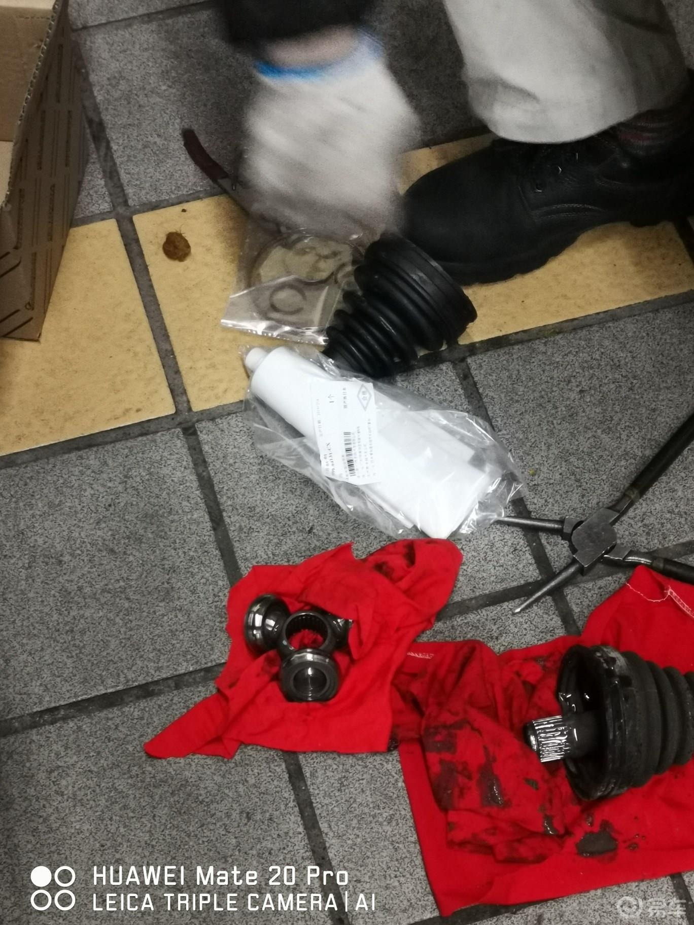 凯美瑞前轮半轴防尘罩更换作业
