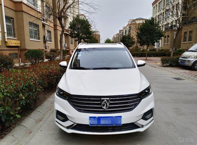 落地不到9万，提车宝骏360，车主：十万内不要迷信合资车