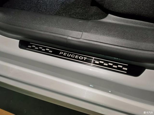 1.6T+6AT，16万提车标致508L，车主：比速腾香多了