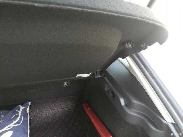 差点买了SUV，最终还是提了蔚领旅行车，10万圆了瓦罐梦