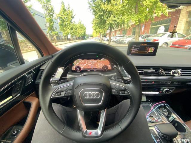 终于提车了，奥迪Q7提车及小改作业，幸亏当初没买发现5和XC90