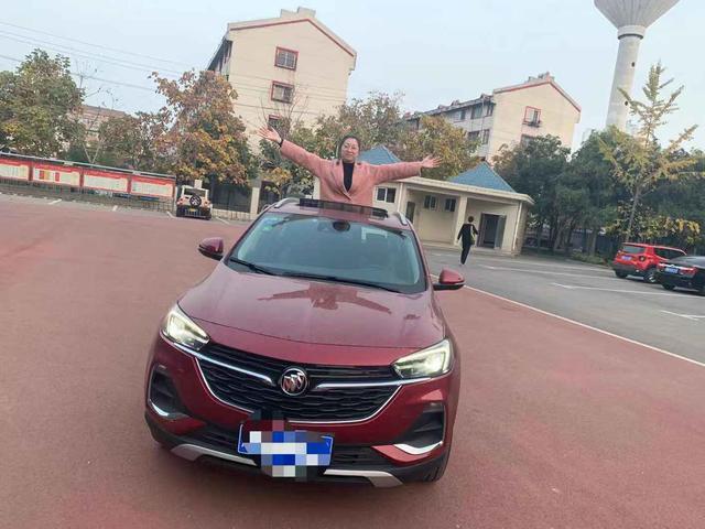 女司机新提SUV