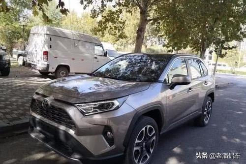 全国首提2020款荣放，用车7天，车主：憋一肚子话想说