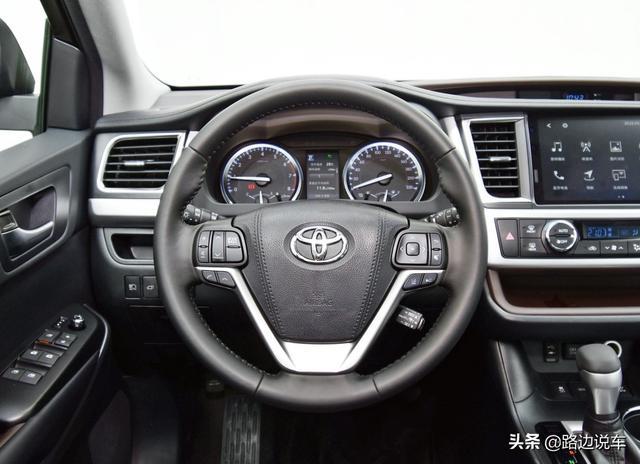 33万入手丰田汉兰达，车主吐露真言：车是好车，操控确实是短板