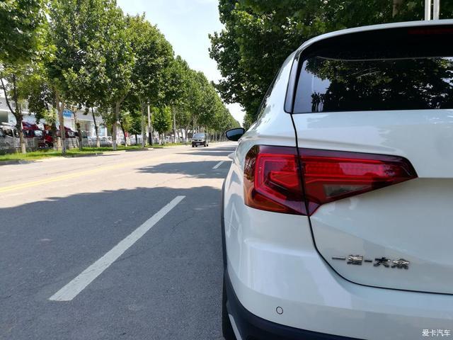 差点买了SUV，最终还是提了蔚领旅行车，10万圆了瓦罐梦