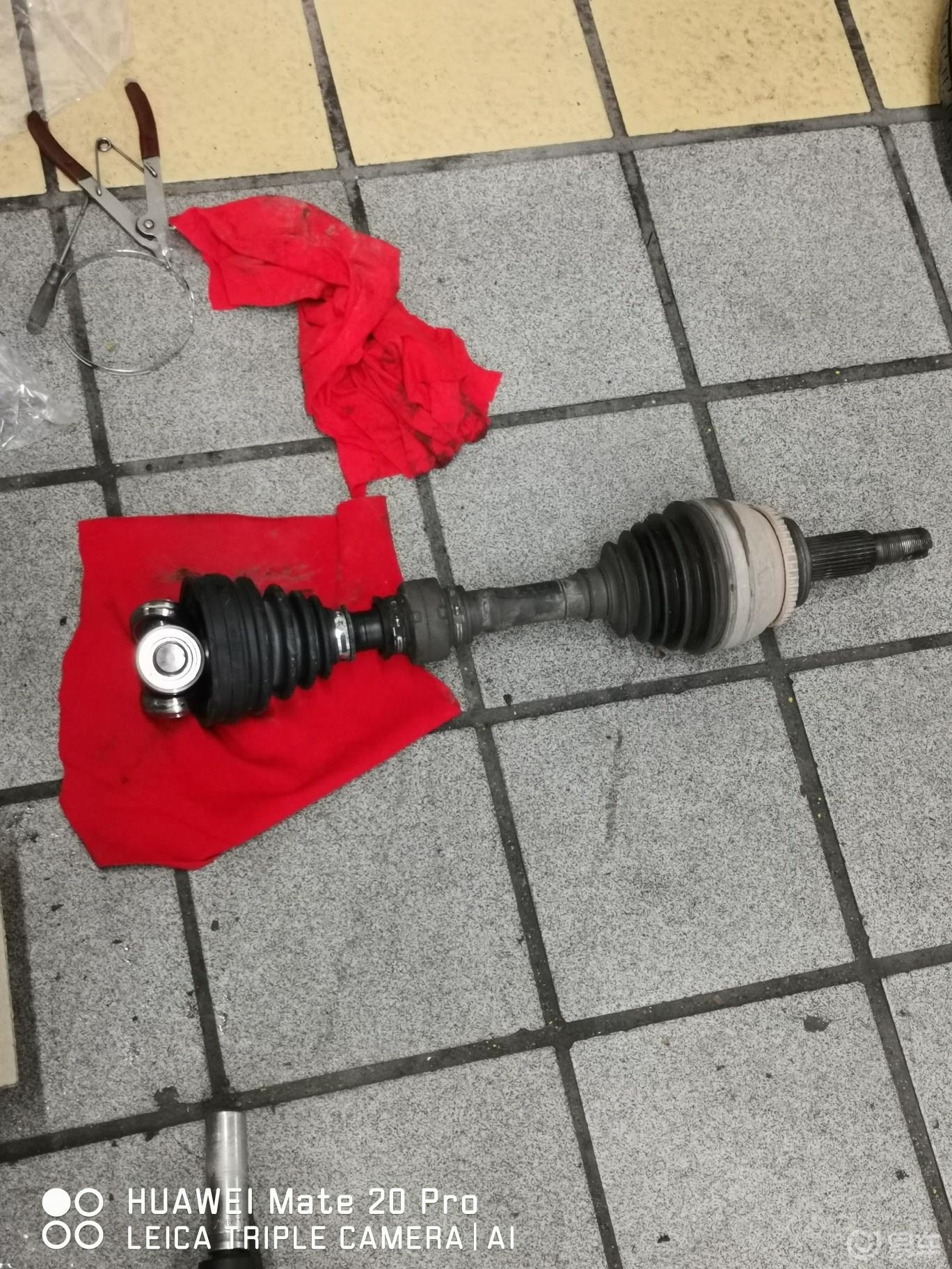 凯美瑞前轮半轴防尘罩更换作业