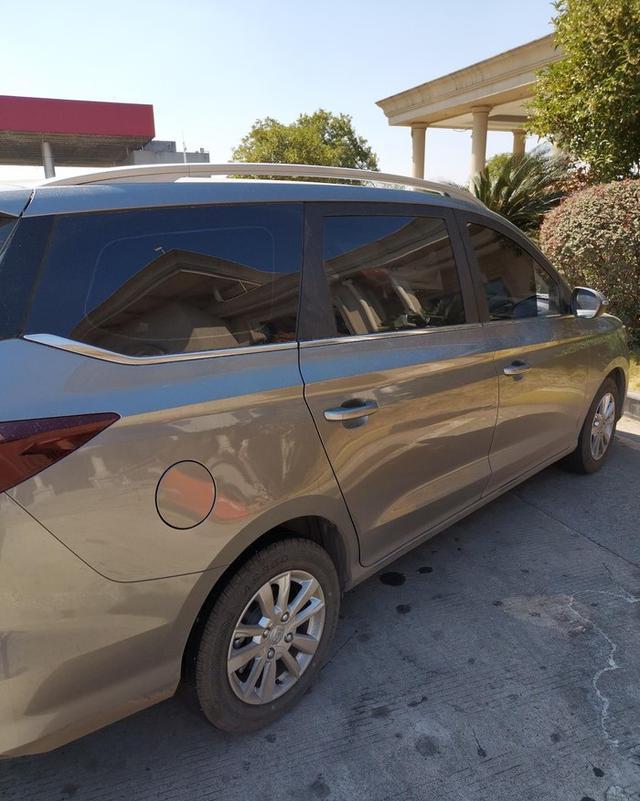 跑2000公里的宝骏360CVT，80码巡航油耗仅4.9L，车主谈了一堆感受