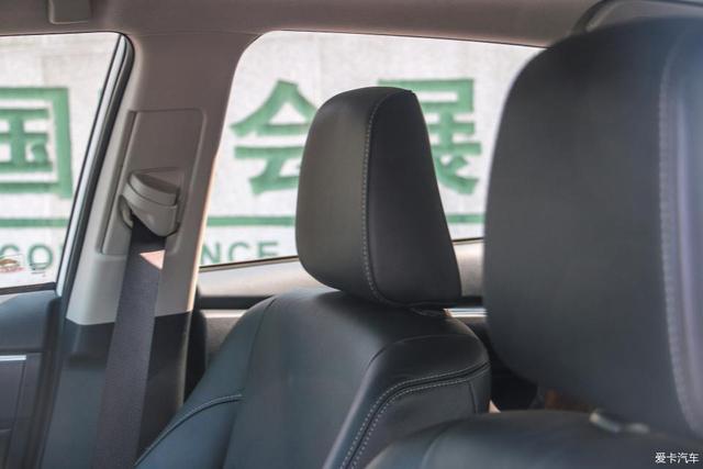 百公里油耗4.5L，卡罗拉双擎提车10个月分享，家用适合吗