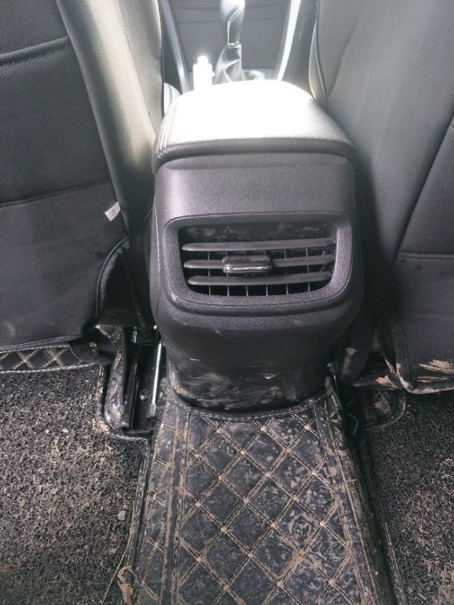 性价比很高的一款车，客官进来看