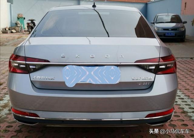 为了全液晶仪表放弃帕萨特入手斯柯达速派，这价格买贵了吗