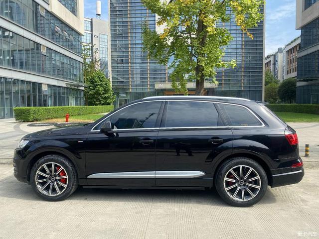 终于提车了，奥迪Q7提车及小改作业，幸亏当初没买发现5和XC90