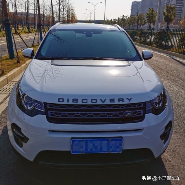 28万喜提路虎发现神行，车主：不要和我说保值率，我就是想要路虎