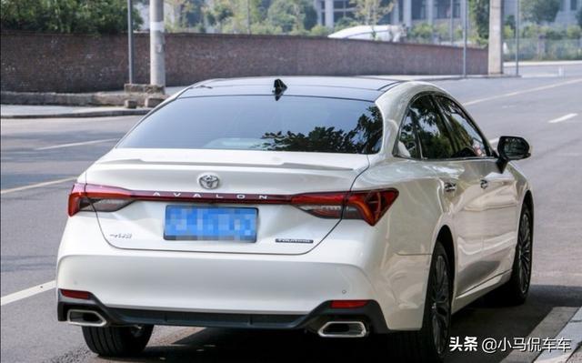 奔着性价比喜提亚洲龙，如今车主却说一分钱一分货，听听何出此言