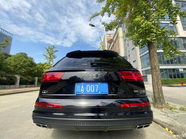 终于提车了，奥迪Q7提车及小改作业，幸亏当初没买发现5和XC90