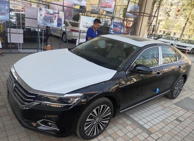 低调的德系B级车，既可家用又能商用，车主：跑了1年仍然没啥毛病