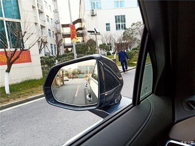 刚上不久的别克昂科旗怎么样？来看看这位车友的分享