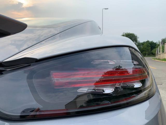 保时捷718Cayman，不仅男生有跑车梦，女生也同样有
