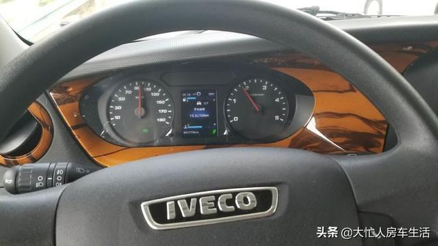 从保定提车到成都第一次开依维柯自动挡，体验怎么样