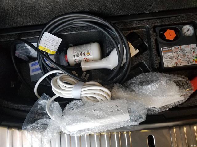 没有大毛病，5年开了64000公里，奔驰E260L用车心得分享
