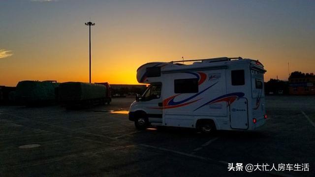 从保定提车到成都第一次开依维柯自动挡，体验怎么样