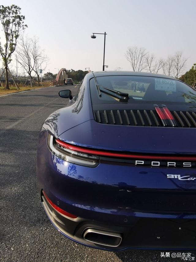 2020款保时捷911 carrera提车，颜值出众，内饰精美