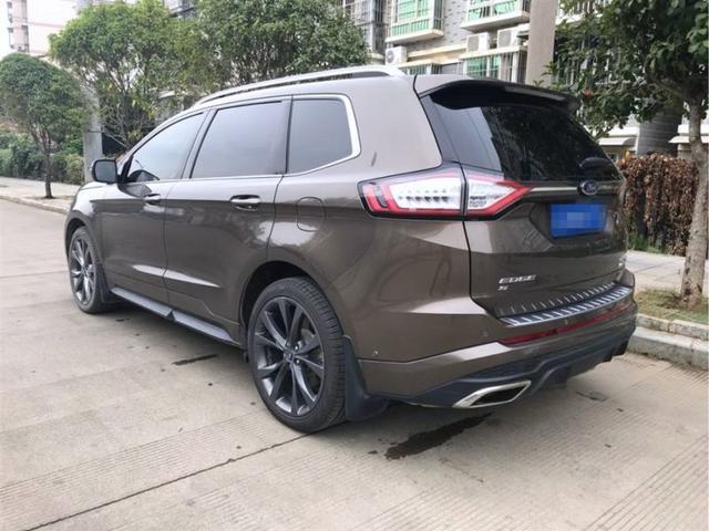 爱其外表和内在 小胖子锐界提车