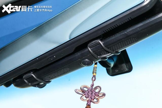 同屏双显双录的流媒体后视镜 大屏超美还不贵