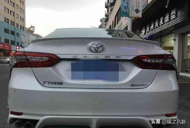 拒绝中庸形象！18万不到为何凯美瑞男女老少都通吃？听车主怎么说