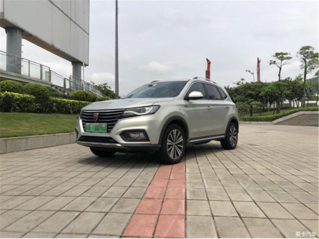 落地20多万，百公里油耗3L，荣威ERX5提车1年后悔吗？