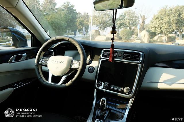 大灯起雾、发动机噪音大，领克01提车2年，分享下用车感受