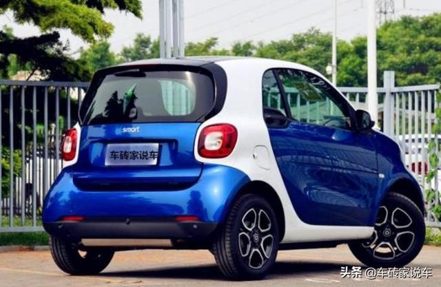 外观靓价格高却空间小的大玩具—奔驰Smart