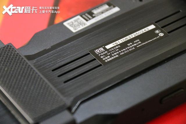 同屏双显双录的流媒体后视镜 大屏超美还不贵