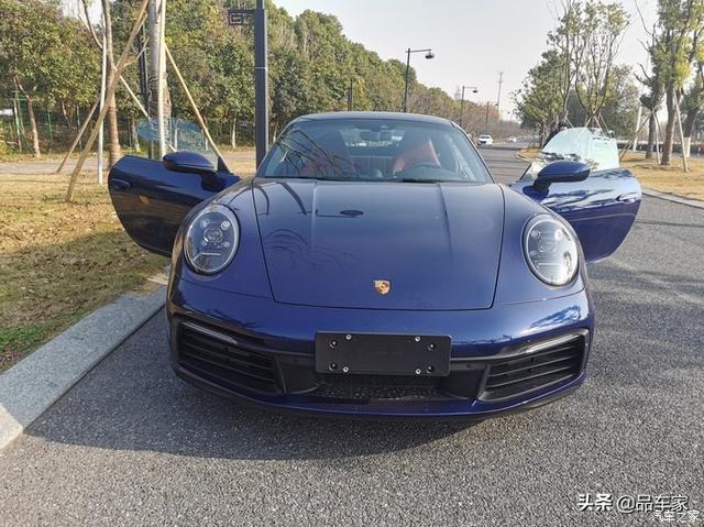 2020款保时捷911 carrera提车，颜值出众，内饰精美