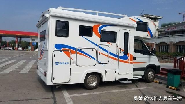 从保定提车到成都第一次开依维柯自动挡，体验怎么样