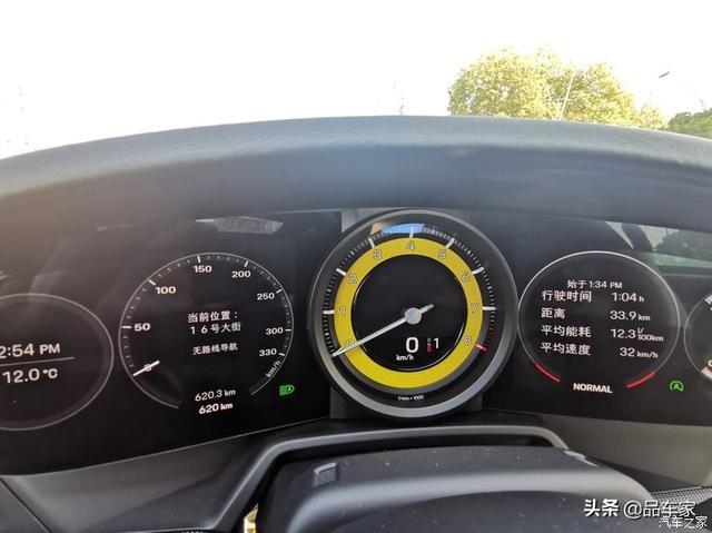 2020款保时捷911 carrera提车，颜值出众，内饰精美