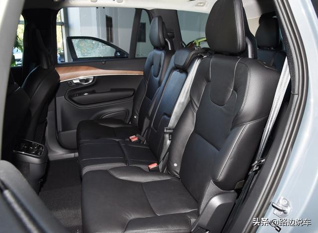 60万买沃尔沃XC90值不值，车主：气质和配置不输BBA，还非常安全