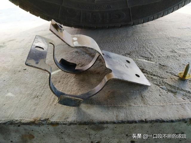 奇瑞 艾瑞泽5 汽油滤芯更换操作