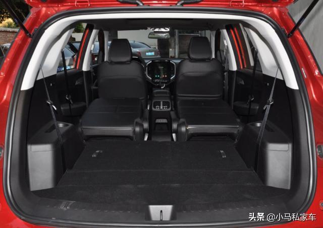 大6座SUV，1.5T+CVT，这款自驾游“神器”8万不到，了解一下？