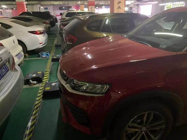 提车吉利星越PHEV两周，说一说大趋势下的小尴尬