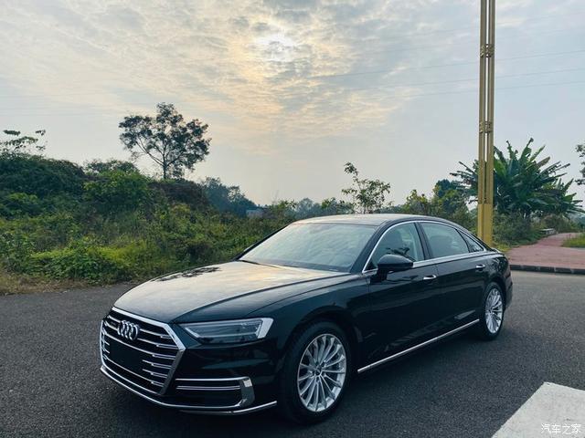 A8L只配油腻中年男？那是因为你没见过新A8L